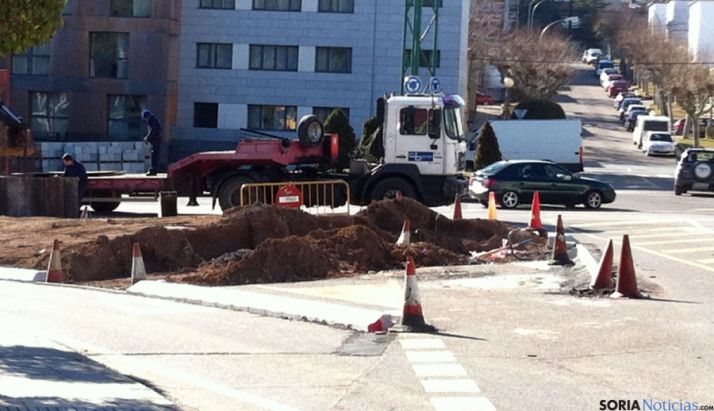 Obras en la rotonda Odón Alonso.
