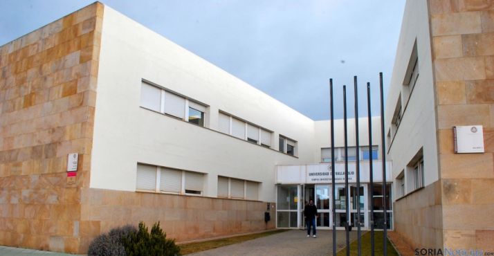 Imagen de la entradas al Campus Duques de Soria. / SN