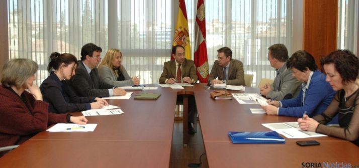 Comisión de Inmigración / Jta.