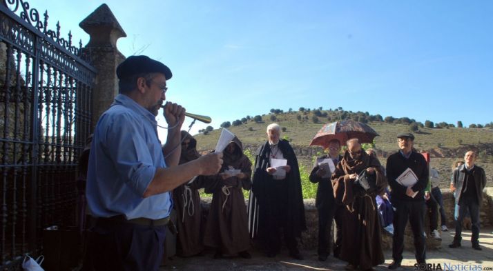 La Saturiada en su arranque en la ermita del patrón. / SN