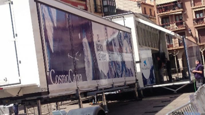 Cosmocaixa en la plaza Mayor