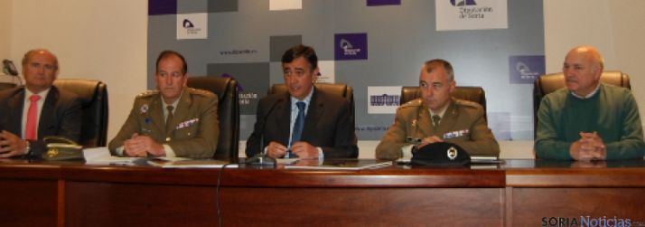 Presentación actos militares en Diputación