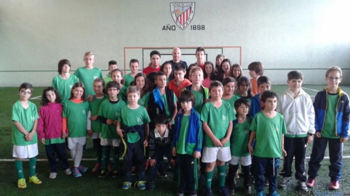 Visita Escuela de Fútbol Navaleno a Bilbao
