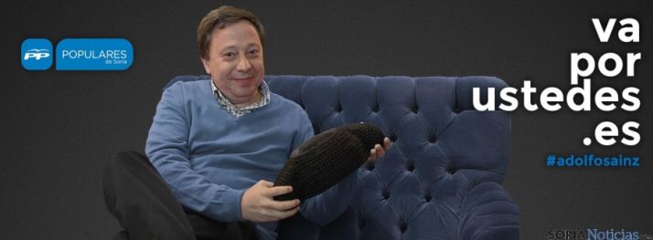 El candiato popular con una montera en su nueva web. 