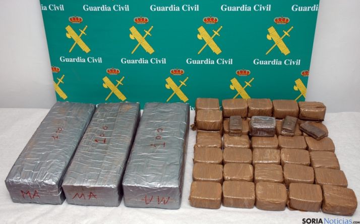 La droga incautada por los agentes de la Comandancia de Soria. / Subdeleg.