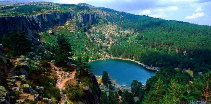 Vista de la Laguna Negra. 