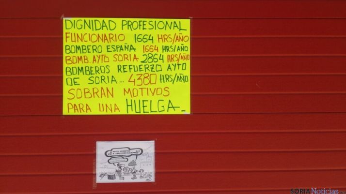 Los bomberos siguen reivindicando sus derechos. / SN