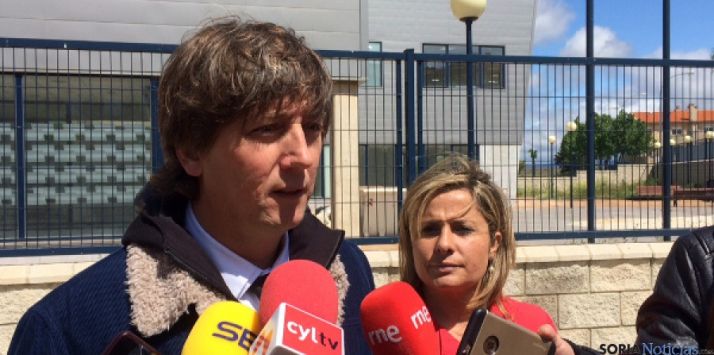 Carlos Martínez y Esther Pérez