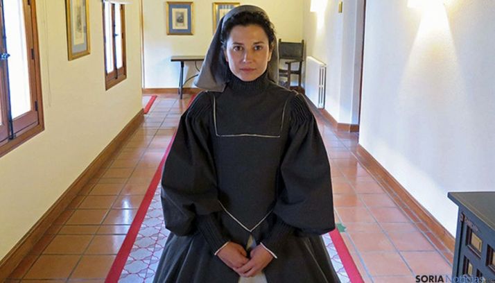 La actriz, caracterizada en su papel de la santa de Ávila. 