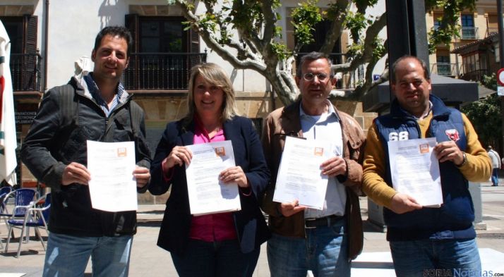 Los candidatos de Cs este viernes. 