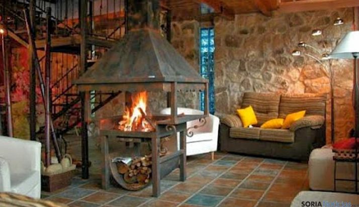 Interior del alojamiento rural La Casona, en Navaleno. / SN