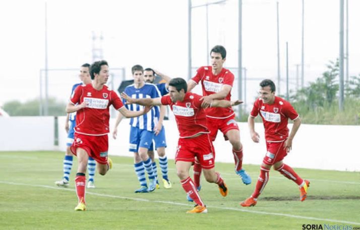 Los sorianos celebrando el gol