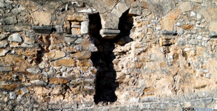 Capitel y columna robados en Arganza