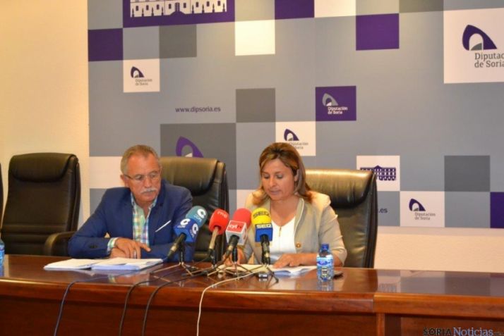 Rueda de prensa de Planes en Diputación