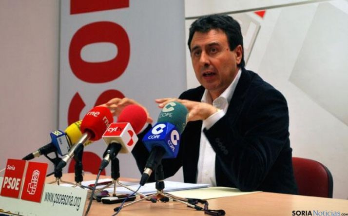 Félix Lavilla durante una rueda de prensa. SN