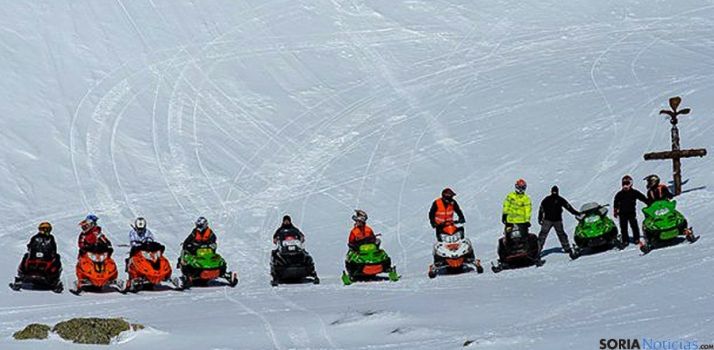 El club Motonieve de Urbión, uno de los grupos de Protección Civil. / HdC