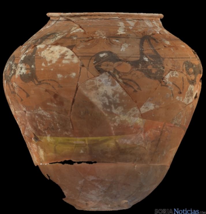 Vasija con caballos