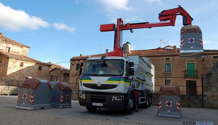 Recogida de basura en la provincia./SN