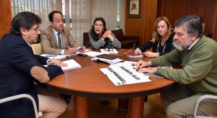 Encuentro en la Delegación Territorial para tratar el asunto. / Jta.