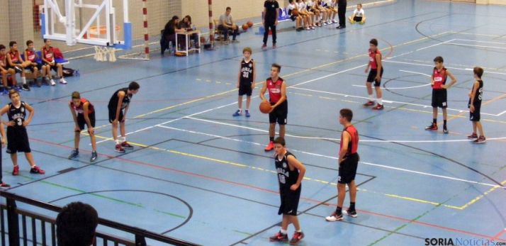 Uno de los partidos del CSB.