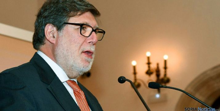 El presidente de FOES y de CECALE, Santiago Aparicio. / SN