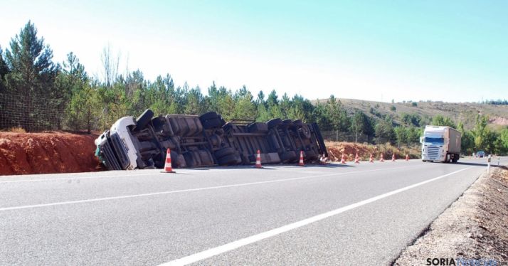 Accidente en la SO-20, una de las carreteras con tramos peligrosos. / SN