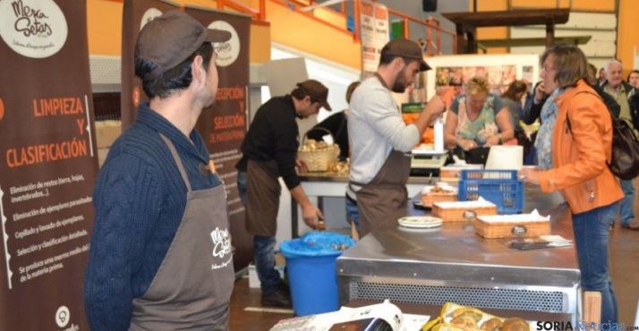 Mercasetas en San Leonardo