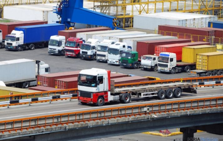 El transporte de mercancías es un importante sector económico.