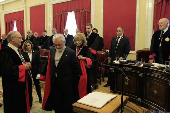 Dario Villanueva, en su toma de posesión como director de la RAE.