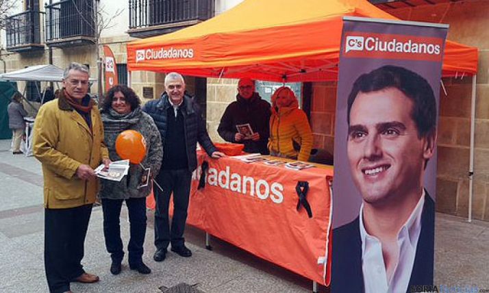 La carpa de C´s este sábado.