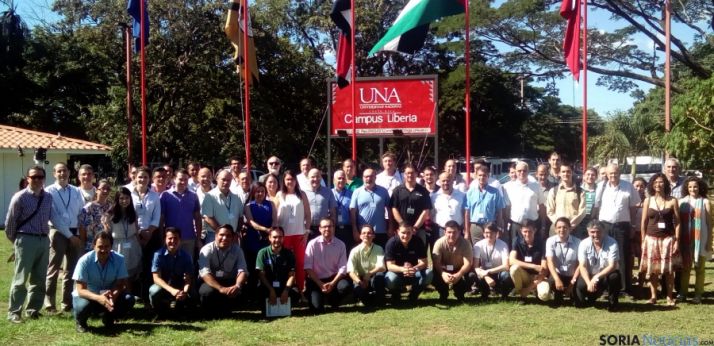 Participantes en el congreso costarricense.