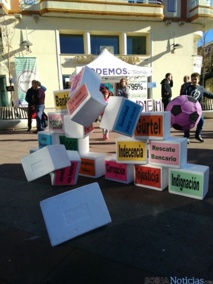 Podemos representa el Derribo a la indecencia