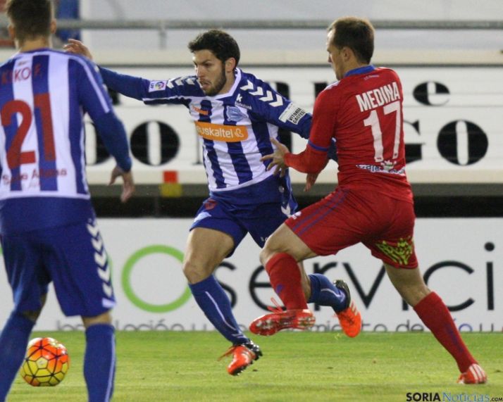 El Alavés sigue sumando de tres en tres.