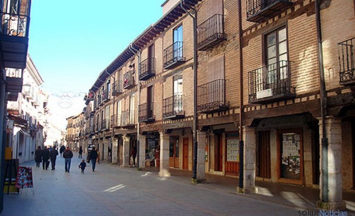 La calle Mayor de la villa. / SN