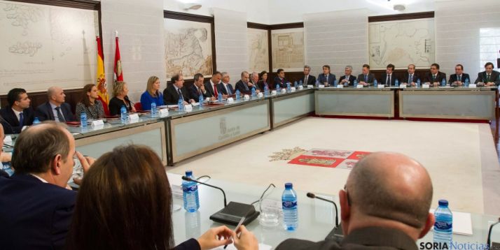 Imagen de la presentación de la Lanzadera este martes. / Jta.
