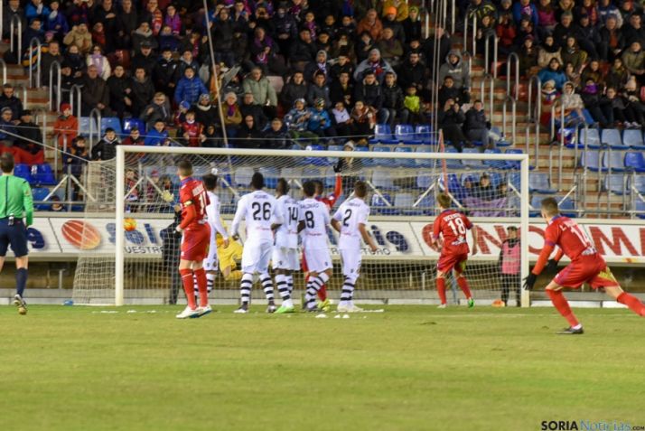 El Numancia gana, con dos goles de Julio Álvarez, al Mallorca
