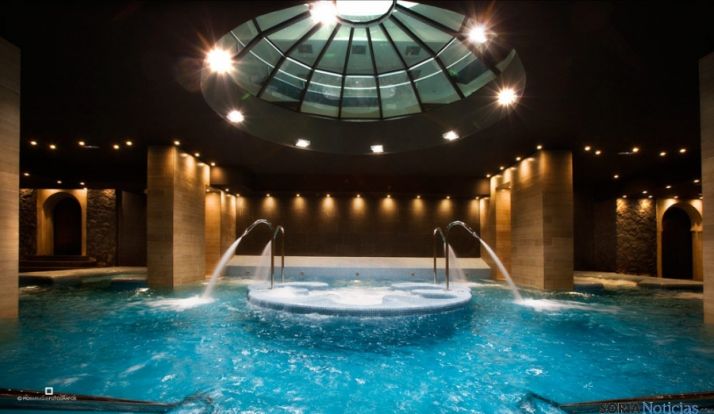 Claustro termal del balneario. / CTH