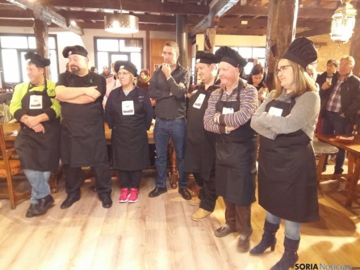 El restaurante La Chistera gana el VI concurso El mejor torrezno del mundo   