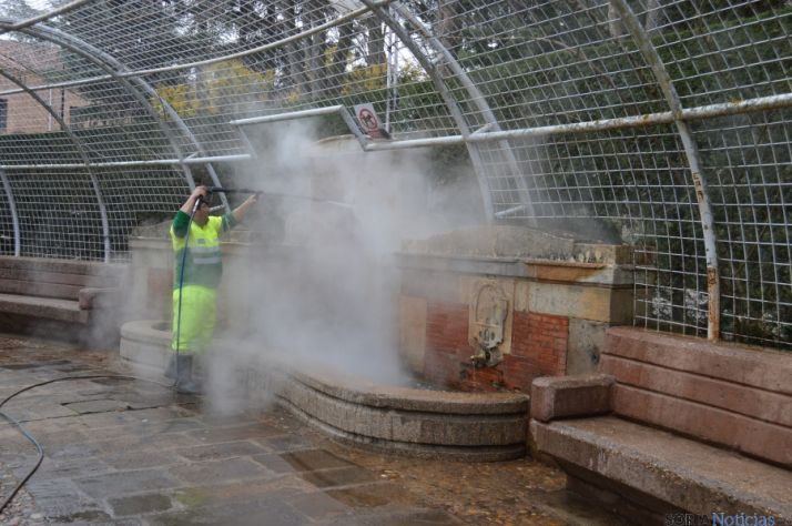 Adiós a la fuente del antiguo abrevadero de la dehesa