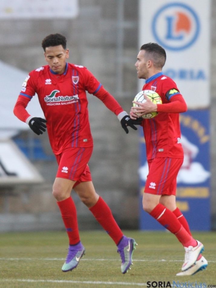 El Numancia remonta y sufre ante el Bilbao Athletic (3-2)
