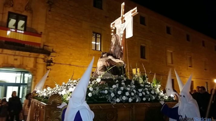 Imagen de la procesión este Lunes Santo.