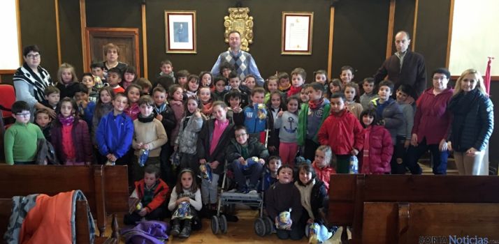 Imagen de la visita. / Ayto Burgo