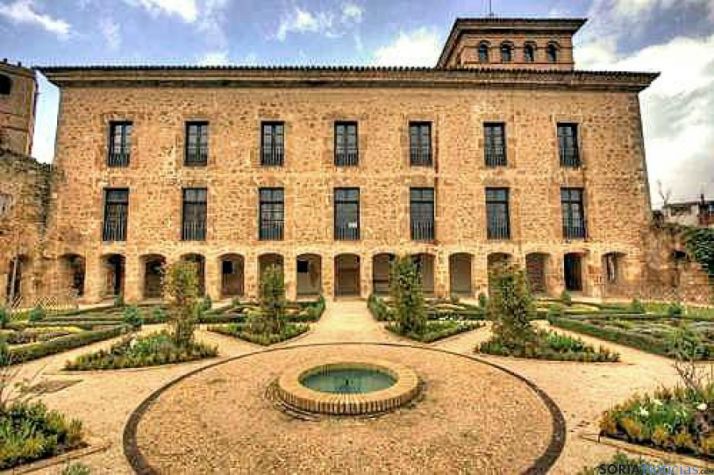 El jardín renacentista del Palacio de los Castejones. 