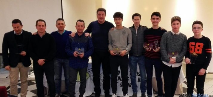 Entrega de los trofeos. 