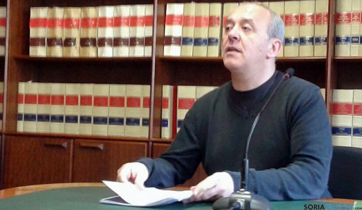 Enrique García, de IU, este miércoles en rueda informativa. / SN