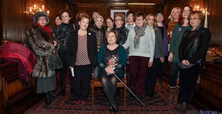 Homenaje público a Eloísa Álvarez, primera alcaldesa de Soria. /Ana Isla