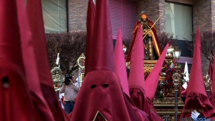 Procesión con la imagen del Eccehomo