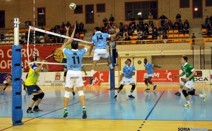 Río Duero ha ganado esta tarde por tres sets a cero a Vecindario.