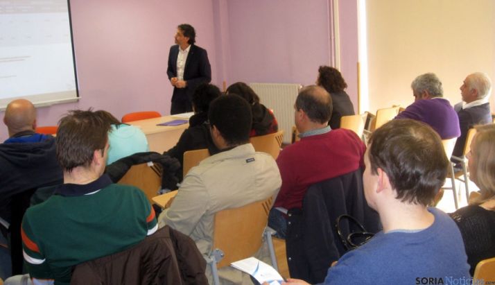 Una de las charlas impartidas.