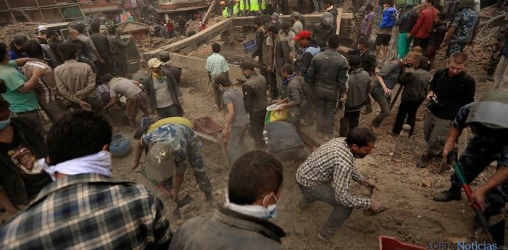 Labores de rescate tras el terremoto en Ecuador. / CE